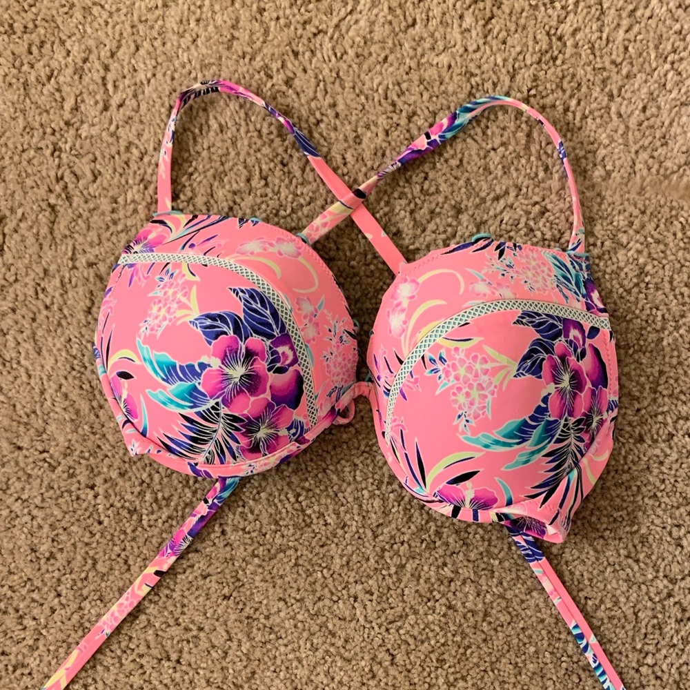 Bikini top